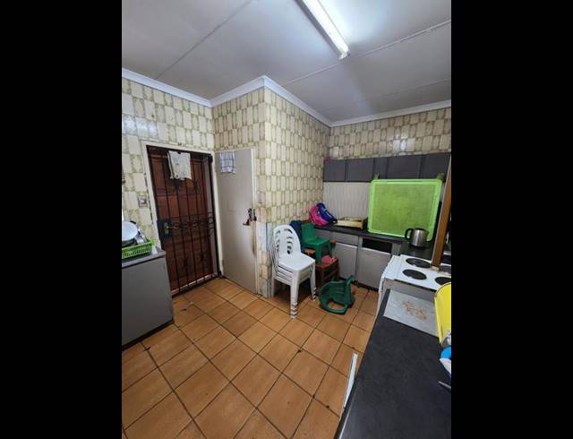 3 BEDROOM HOUSE FOR SALE IN LAUDIUM